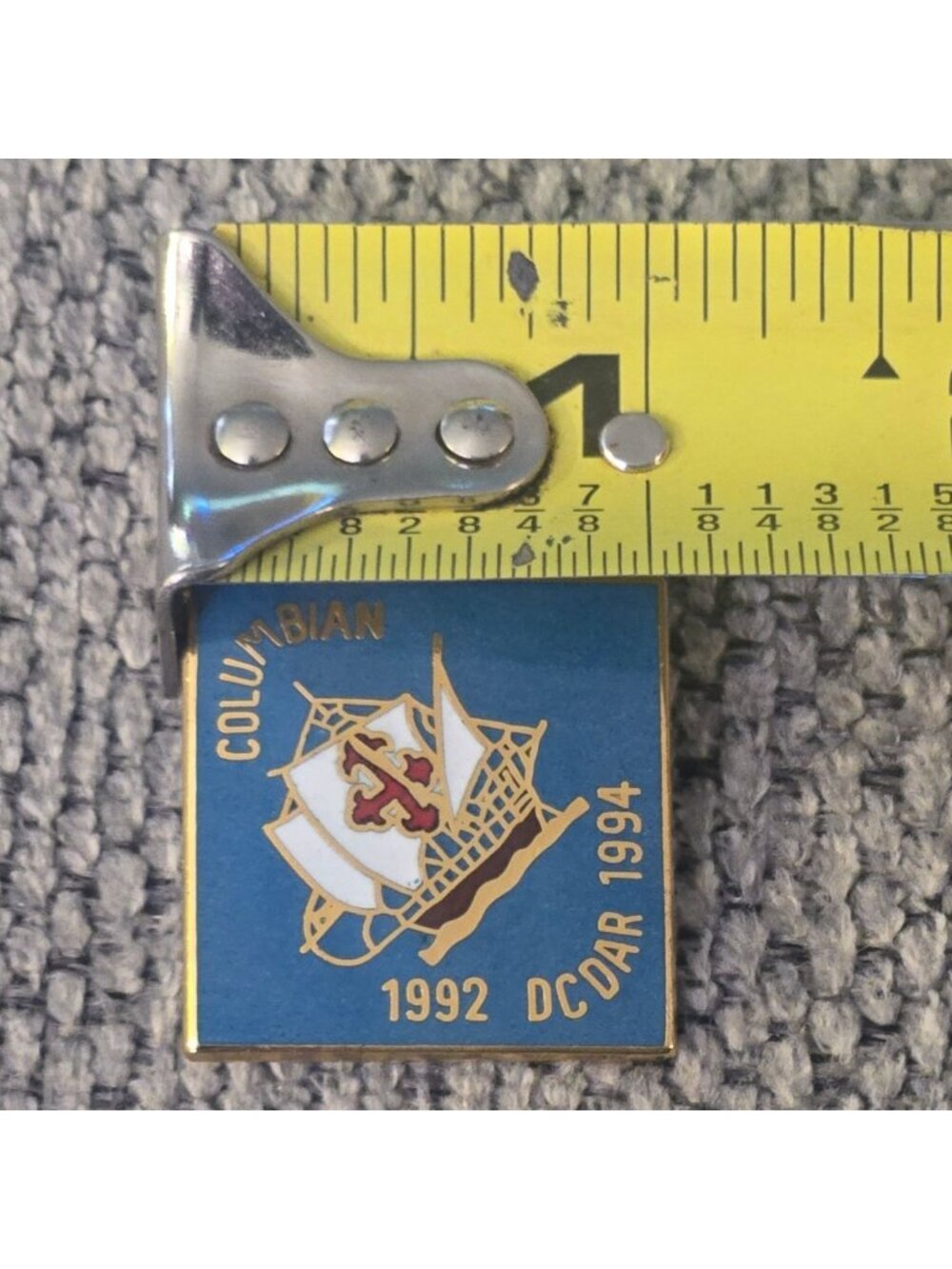 Daughters of the American Revolution DAR Gold Tone Blue Enamel Pin Brooch DC VTG - Picture 10 of 10